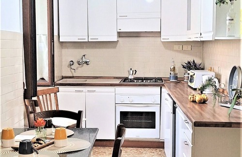 Celano Apartment | Charm in Piazza - Historic house with castle view in the heart of Celano