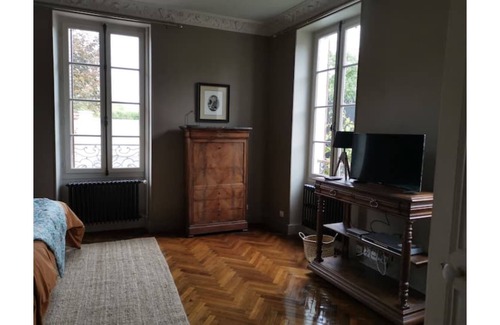 Prehy House | Charm in the heart of the Chablis vineyard