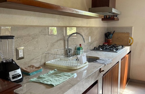 La Union de Isidoro Montes de Oca Apartment | Charming 1-bedroom apartment in brilliant Los Llanos de Temalhuacán with AC