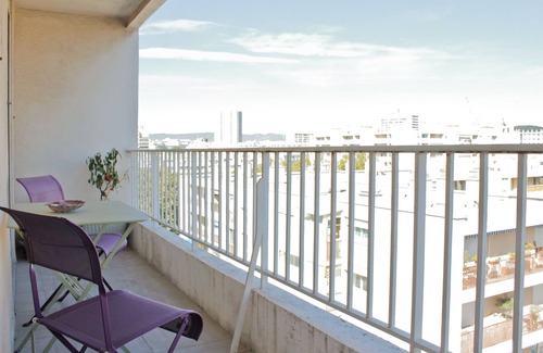 Saint-Giniez Apartment | Charm, quietness, beach, city, ideal location and 5 minutes from motorways