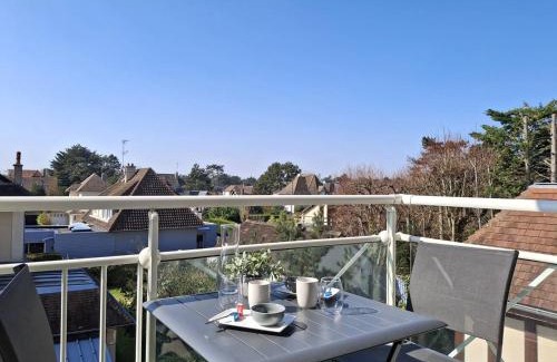 Merville-Franceville-Plage Apartment | Charmant cocon avec WiFi à Merville-Franceville-Plage - FR-1-788-59