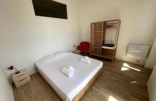 Noailles Apartment | Charmant appart/4 pers/2 ch/Noailles coeur Marseille