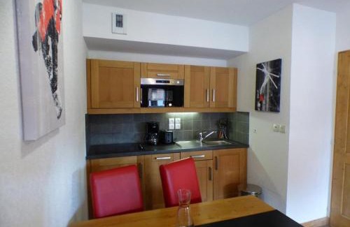 Les Saisies Apartment | Charmant Appartement 2P aux Saisies avec Piscine Chauffée, Balcon Sud, et Accès Fitness - FR-1-594-167