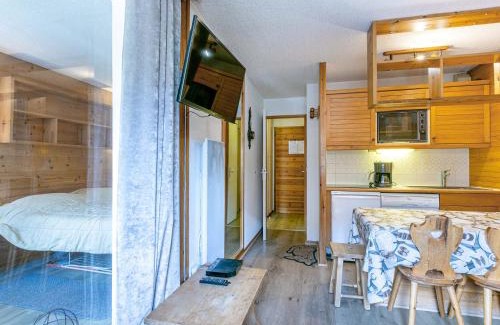 Val-d'Isere Apartment | Charmant appartement avec WiFi et parking, au pied des pistes et au cœur du village - FR-1-694-275