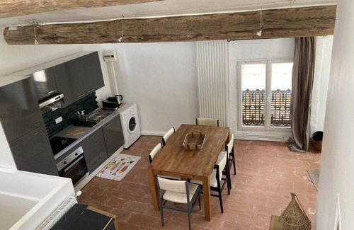 Pomerols Apartment | Charmant Appartement Dans une Maison Vigneronne