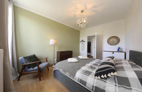 Centre Ville Apartment | Charmant Appartement dans le centre ville, à 2 minutes du Palais