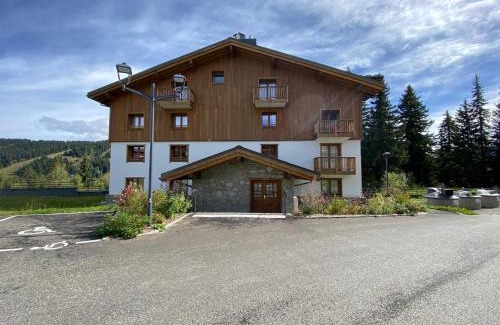 Les Saisies Apartment | Charmant appartement 6 pers, quartier La Forêt, parking, linge inclus, casier à skis - FR-1-809-5