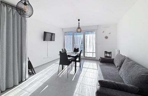 Cabourg Apartment | Charmant appartement proche plage avec balcon et parking privé - FR-1-465-123