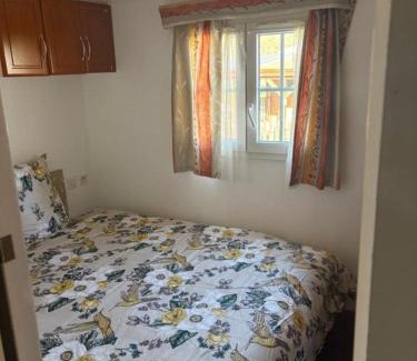 Verchaix Other | Charmant Bungalow, lac bleu Morillons - Verchaix