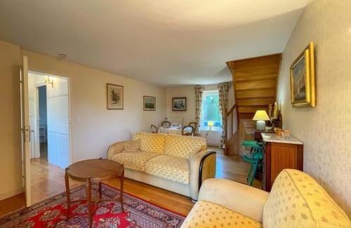 Les Authieux-du-Puits House | Charmant Duplex au Coeur du Pays des Haras avec Jardin et WIFI - FR-1-497-114