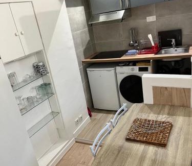 Epinay-sur-Seine Apartment | Charmant F2 de 35 m2 idéalement situé à Épinay-sur-Seine