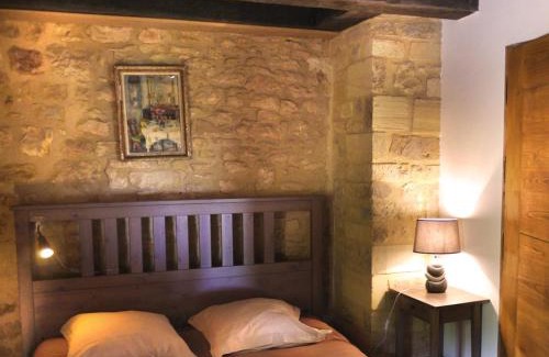 Beynac-et-Cazenac House | Charmant gîte Linol avec piscine