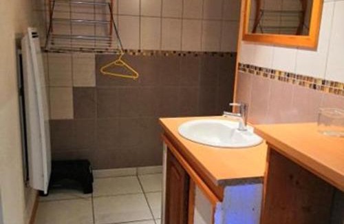 Le Tholy House | Charmant meublé au calme, proche cascades, randos, chevaux, parking et terrasse privée, WiFi gratuit - FR-1-589-365