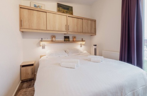 Avenches House | Charmant Mobile-home au Camping D'avenches