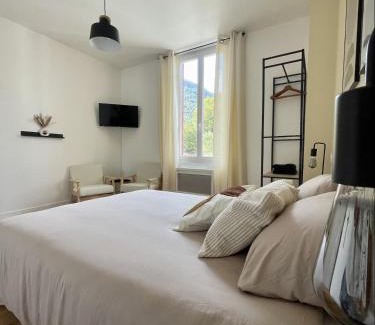 Pierrefitte-Nestalas Apartment | Charmant Studio Pyrénéen