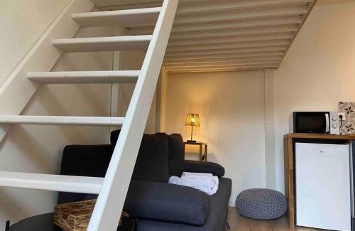 Vierzon Apartment | Charmant Studio