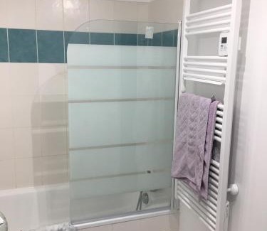 Arras Apartment | Charmant studio proche gare - parking privatif individuel clos