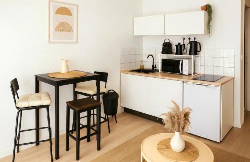 Vaugueux Apartment | Charmant Studio Vie Caennaise au Port & Vaugueux