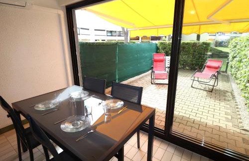 Le Grau-Du-Roi Apartment | Charmant T2 Cabine climatisé avec terrasse, parking à 100m de la plage - FR-1-307-111