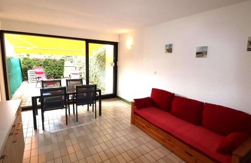 Le Grau-Du-Roi Apartment | Charmant T2 Cabine climatisé avec terrasse, parking à 100m de la plage - FR-1-307-111