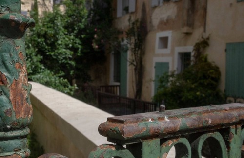 L'Isle-sur-la-Sorgue House | Charmante Maison de Village, Entre Ville et Jardin