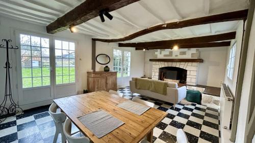 Pende House | Charmante longère - Havre de paix avec jardin et cheminée