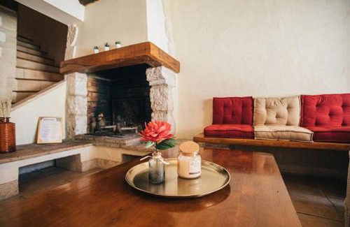 Montpezat-de-Quercy House | "Charmante maison de ville" au coeur de la cité médiévale
