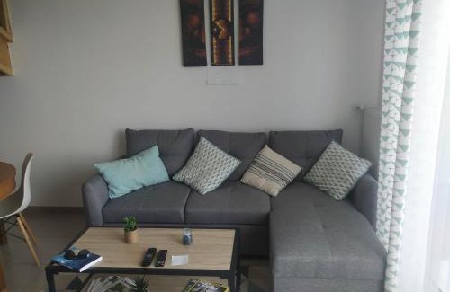 Barjouville House | charmante maison au calme avec jardin, terrasse et jacuzzi