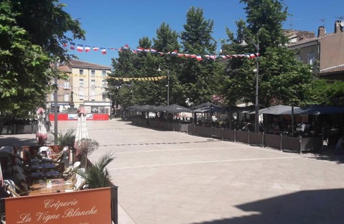 Vidauban House | Charmante maison dans résidence avec piscine et tennis