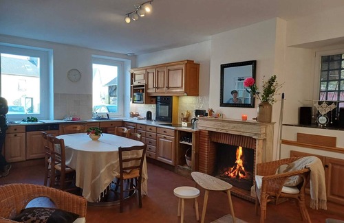 Mece House | Charmante Maison de Famille Rénovée en 2024 au Coeur D'un Petite Village Breton