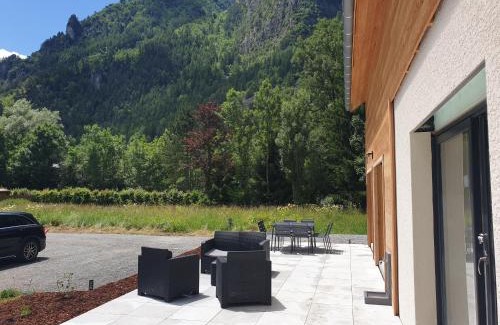 Le Bourg-d'Oisans Villa | Charmante Maison La Source