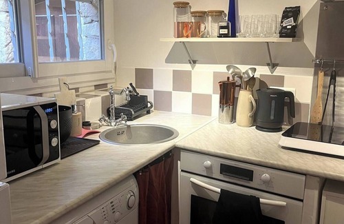 Murs House | Charmante Petite Maison de Village à Murs !