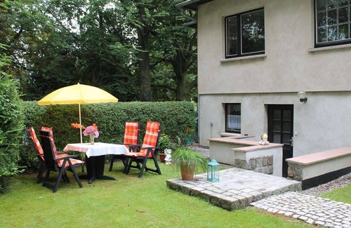 Kroepelin Apartment | Charmantes Apartment in Kroepelin mit Grill