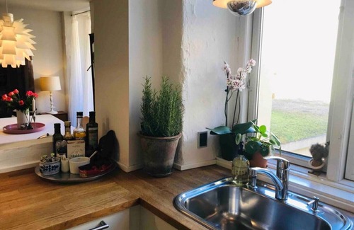 Copenhagen City Centre Apartment | Charme,quiet & safe w private balcony in the❤️of Copenhagen most central location