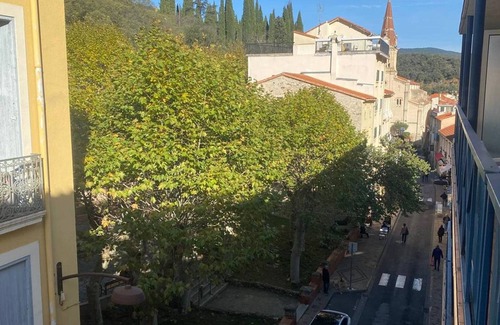 Amelie-les-Bains-Palalda Apartment | Charming downtown studio, balcony, pets allowed