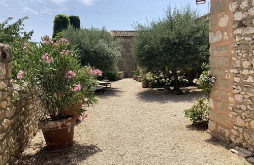 La Capelle-et-Masmolene House | Charming Provençal Farmhouse in La Capelle et Masmolene near Uzes