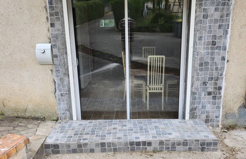 Saint-Pierre-les-Nemours Apartment | Charming little apartment