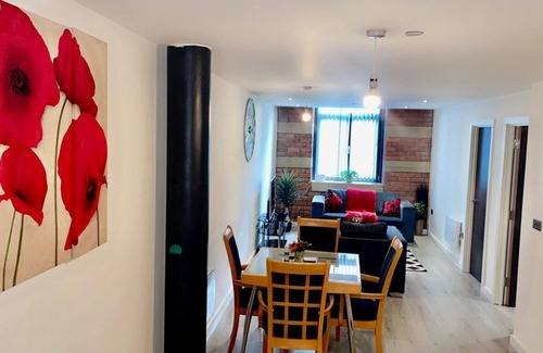 Bradford Apartment | Charming 1-Bed Apartment in Bradford city holiday