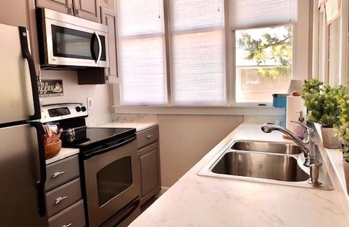 Bald Head Island Cottage | Charming 1 bedroom property in Harbour Village