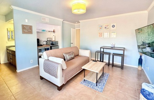 Spring Valley Apartment | Charming 1-bedroom, 20 mins to Airport, Beaches, Gaslamp