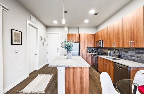 Fort Worth Apartment | Charming 1-bedroom apartment with WiFi, fitness room in vibrant Fort Worth