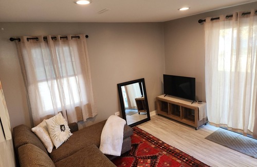 St. John Apartment | Charming 1-bedroom apartment in Saint John with AC, WiFi