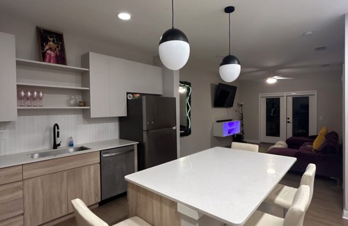 Loughman Apartment | Charming 1 bedroom Apartment near Orlando Attractions