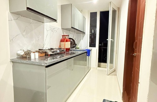 Zirakpur Apartment | Charming 1-bedroom apartment with WiFi, AC in wonderful Zirakpur