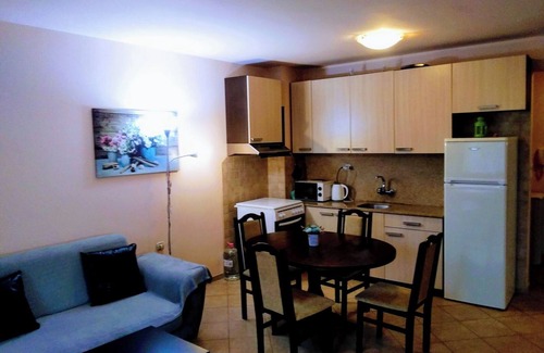 Old Town Apartment | Charming 1-bedroom apartment in tranquil Pomorie