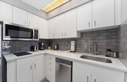 Florida Center Apartment | Charming 1-bedroom apartment in excellent Orlando with fitness room, WiFi