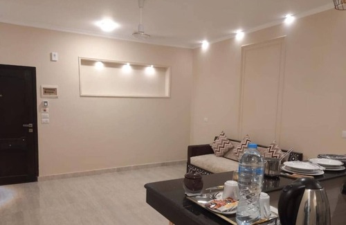 Luxor Apartment | Charming 1-bedroom apartment with AC, WiFi in brilliant Luxor