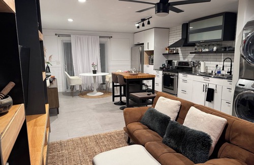 Madison House | Charming 1-bedroom building with WiFi, AC in brilliant Madison Maine