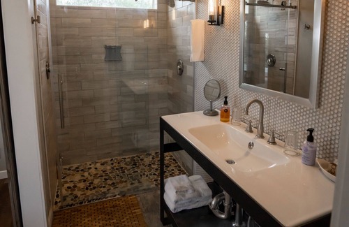 Kyle Hotel | Charming 1 bedroom casita with private pool & hot tub.