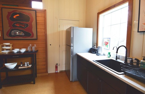 Spicewood House | Charming 1-bedroom gallery bungalow on 9 acres in Spicewood, new central air/ht.